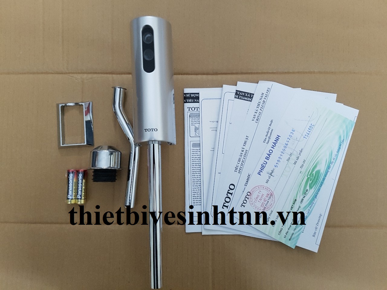 van-cam-ung-tieu-nam-toto-ts446dc