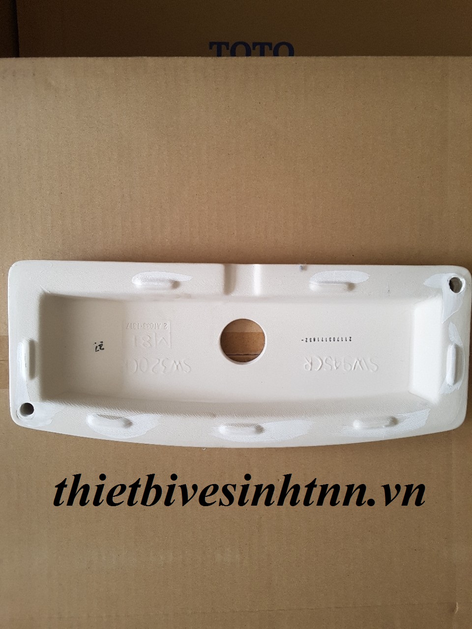 nap-ket-nuoc-ban-cau-toto-HSW945NCRV
