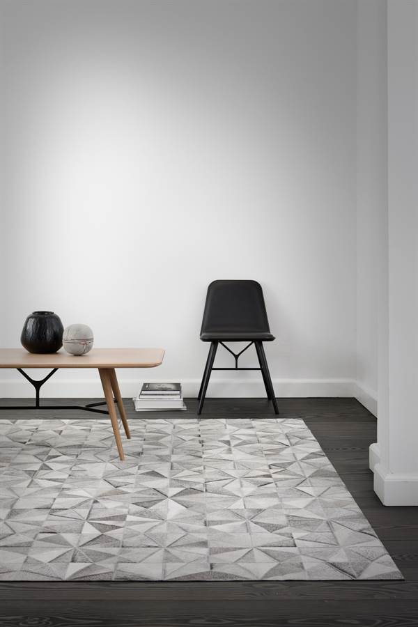 tham-RUG014A