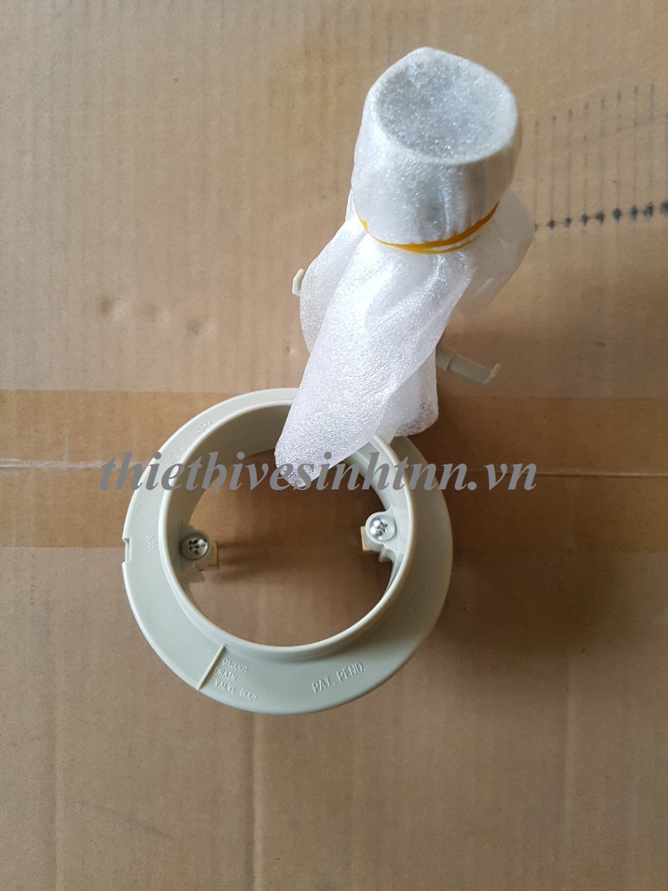 van-xa-ban-cau-toto-hb4095-884